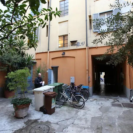 Just Urban Stays - Stylish 1Br In City Center - Balcony And Metro M2 M4-2
